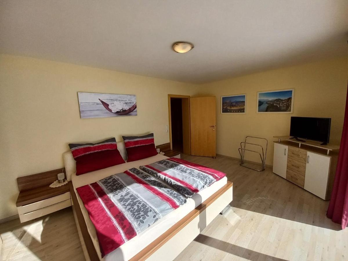 Bright Flat Close To The Ski Area Piesendorf Exterior photo
